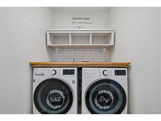 17909 E 54th Ave, Denver, CO 80249