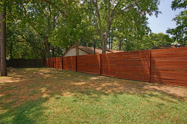 9611 Elmview Place, Houston, TX 77080