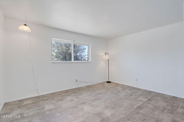 108 GOLDEN SANDS Road, Unit D, Santa Teresa, NM 88008