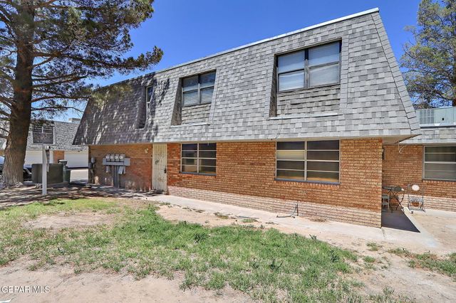 108 GOLDEN SANDS Road, Unit D, Santa Teresa, NM 88008