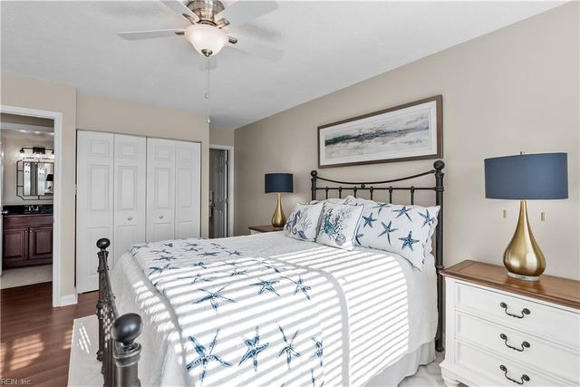 3288 Page Ave Apt 704, Virginia Beach, VA 23451