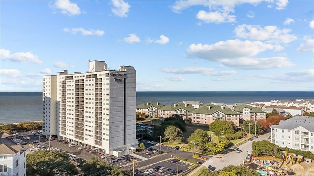 3288 Page Ave Apt 704, Virginia Beach, VA 23451