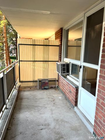 71 Strawberry Hill Avenue 217, Stamford, CT 06902