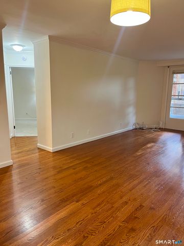 71 Strawberry Hill Avenue 217, Stamford, CT 06902