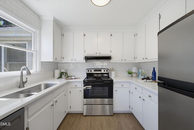 3532 Castlegate Drive, Raleigh, NC 27616
