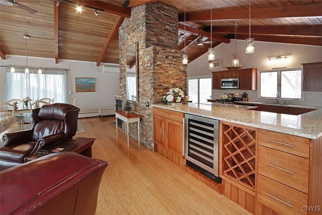 2125 Terrace Lane South, Skaneateles, NY 13152