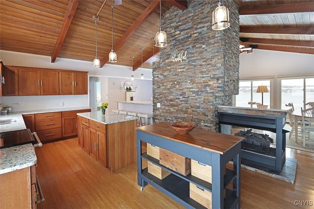 2125 Terrace Lane South, Skaneateles, NY 13152