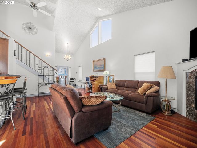 970 DALKE RIDGE Ct Nw, Salem, OR 97304