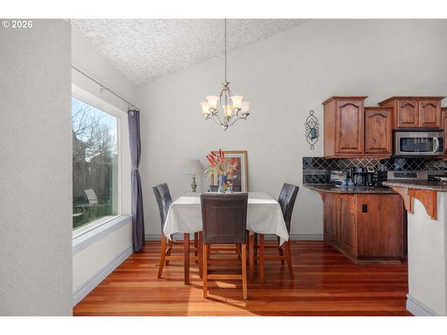 970 DALKE RIDGE Ct Nw, Salem, OR 97304