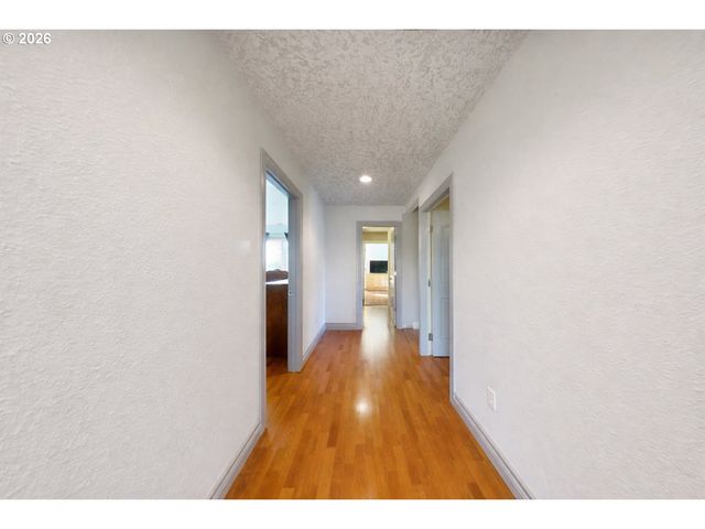 970 DALKE RIDGE Ct Nw, Salem, OR 97304