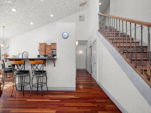 970 DALKE RIDGE Ct Nw, Salem, OR 97304