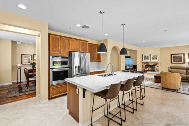 10540 Pinion Trl, Escondido, CA 92026
