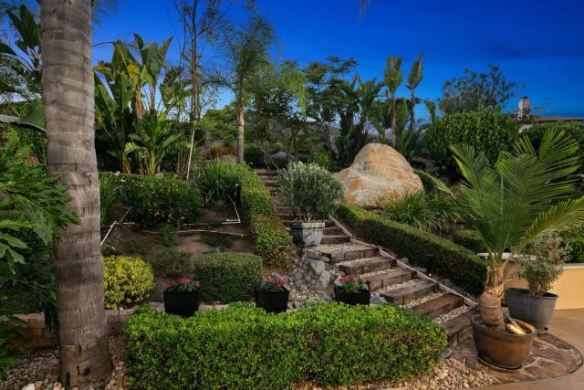 10540 Pinion Trl, Escondido, CA 92026
