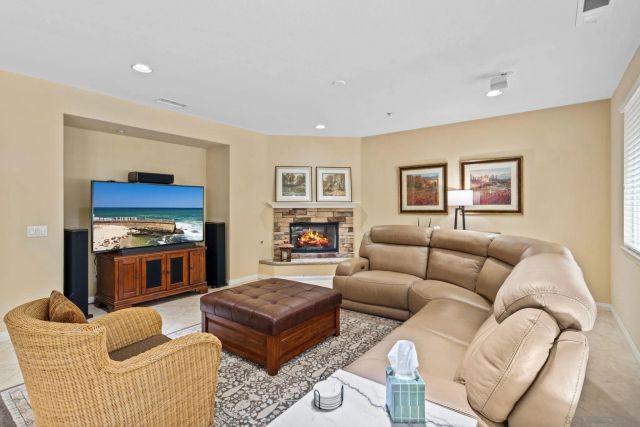10540 Pinion Trl, Escondido, CA 92026