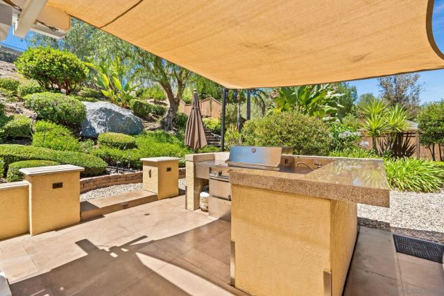 10540 Pinion Trl, Escondido, CA 92026