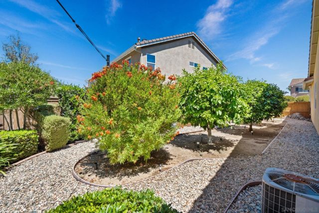 10540 Pinion Trl, Escondido, CA 92026