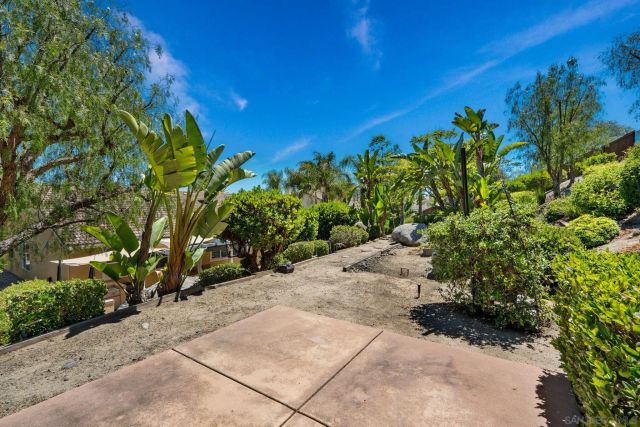 10540 Pinion Trl, Escondido, CA 92026