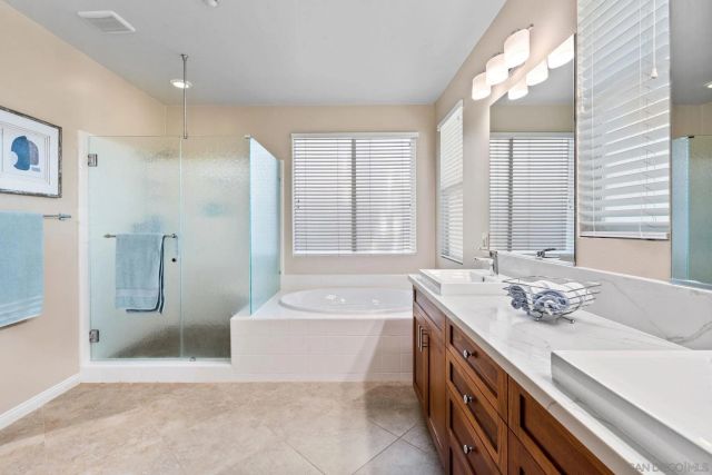 10540 Pinion Trl, Escondido, CA 92026