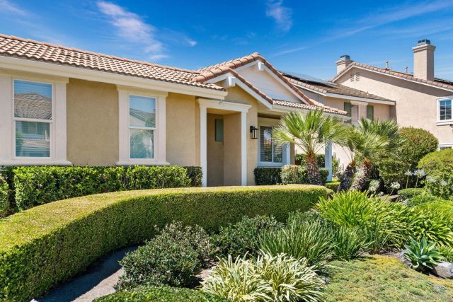 10540 Pinion Trl, Escondido, CA 92026