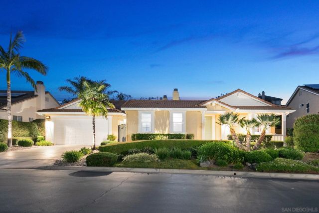 10540 Pinion Trl, Escondido, CA 92026