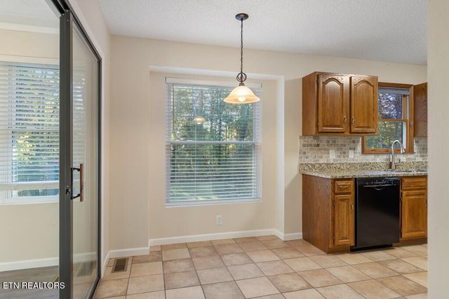 344 Meadows Rd, Sparta, TN 38583