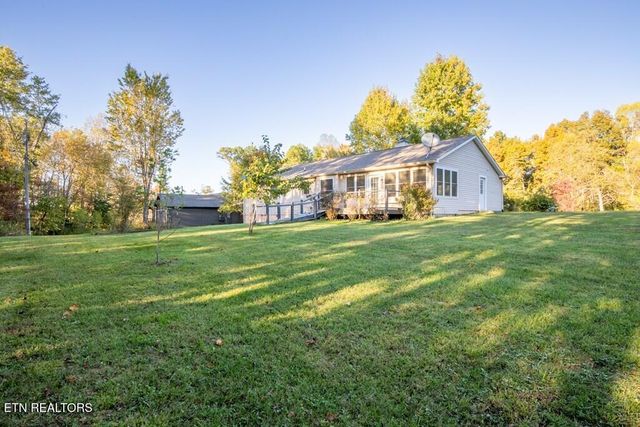 344 Meadows Rd, Sparta, TN 38583