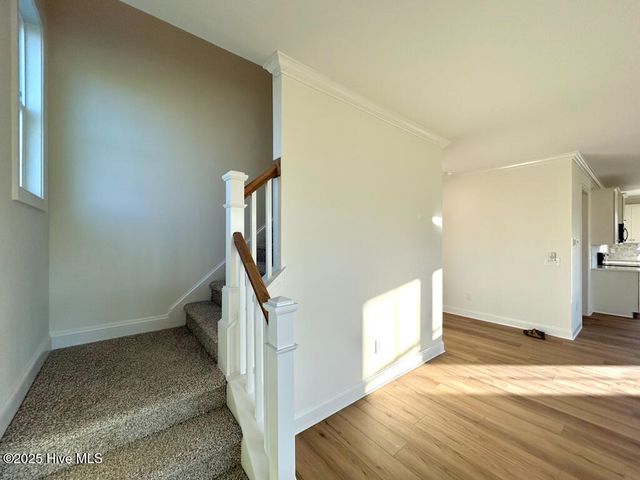 100 Poppy Place, Hubert, NC 28539