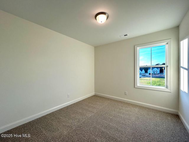 100 Poppy Place, Hubert, NC 28539