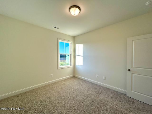 100 Poppy Place, Hubert, NC 28539