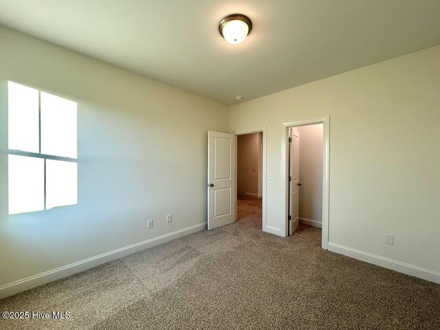 100 Poppy Place, Hubert, NC 28539