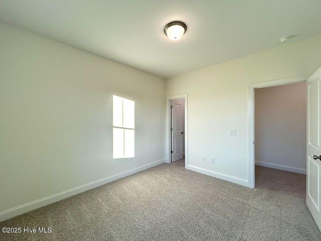 100 Poppy Place, Hubert, NC 28539