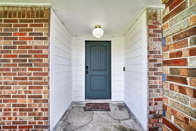 10911 Pecan Drive, La Porte, TX 77571
