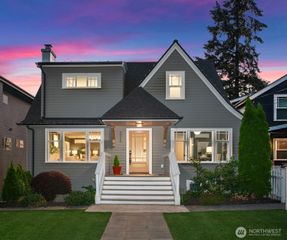 7511 41st Avenue NE, Seattle, WA 98115
