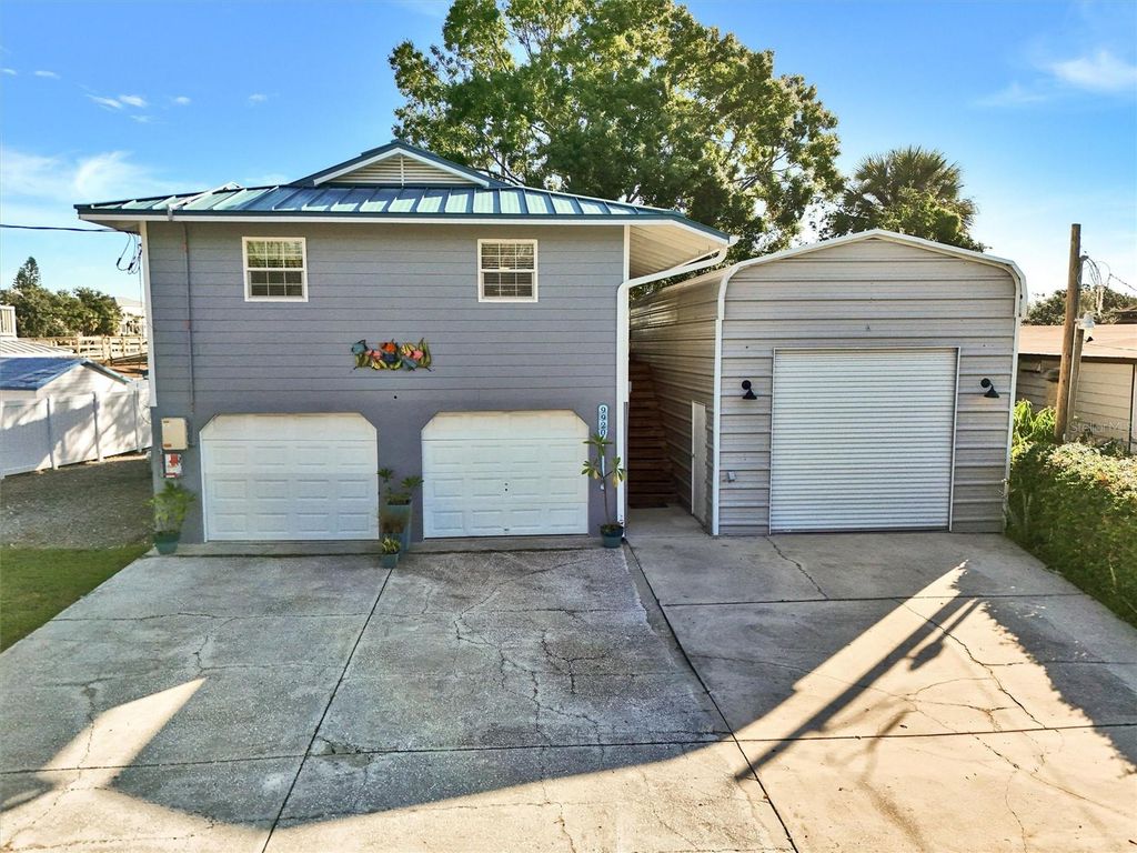 9920 ALAVISTA DRIVE, Gibsonton, FL 33534