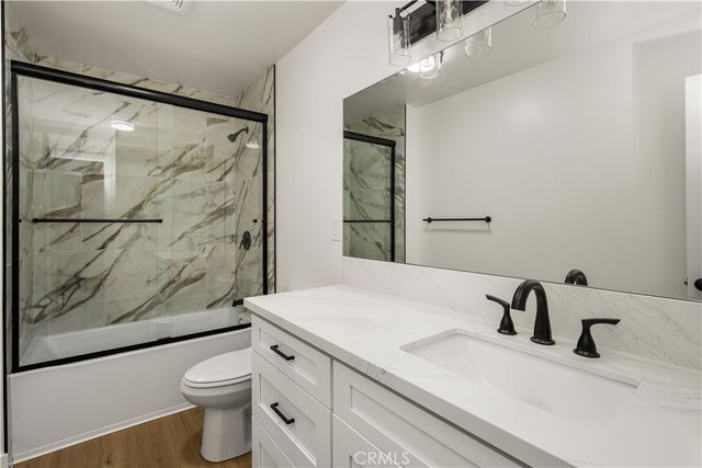 12408 Archwood, North Hollywood, CA 91606
