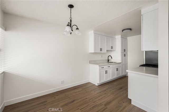 12408 Archwood, North Hollywood, CA 91606