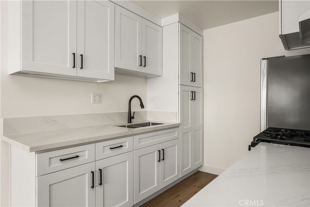 12408 Archwood, North Hollywood, CA 91606