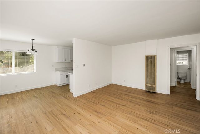 12408 Archwood, North Hollywood, CA 91606