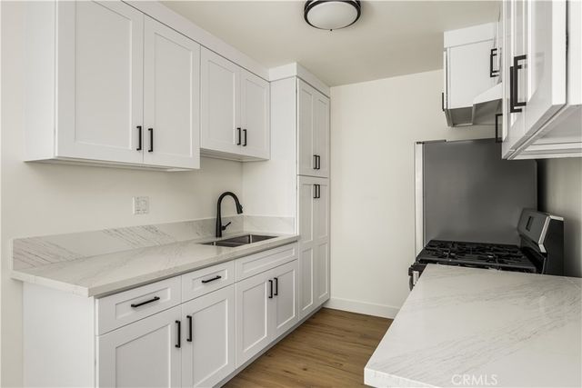 12408 Archwood, North Hollywood, CA 91606