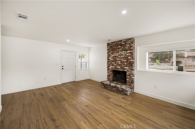 12408 Archwood, North Hollywood, CA 91606