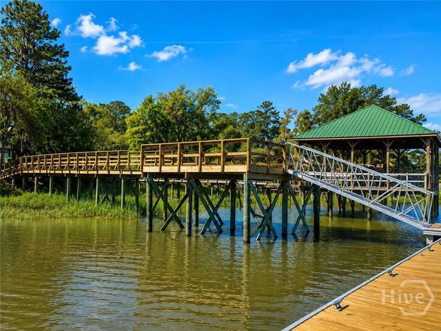 322 Suncrest Boulevard, Savannah, GA 31410