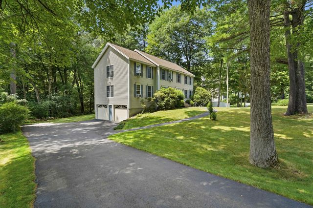 8 Wesley Lane, Salem, NH 03079