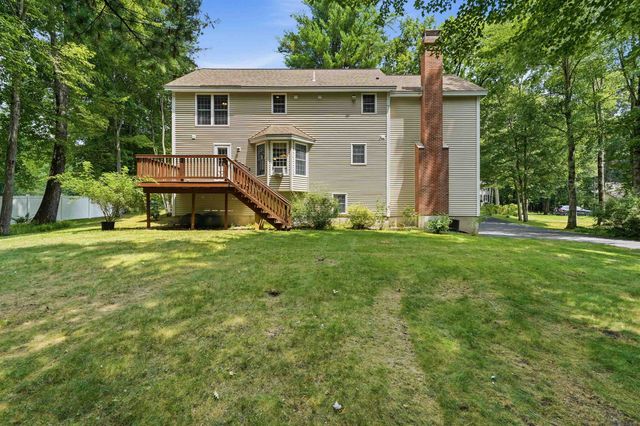 8 Wesley Lane, Salem, NH 03079