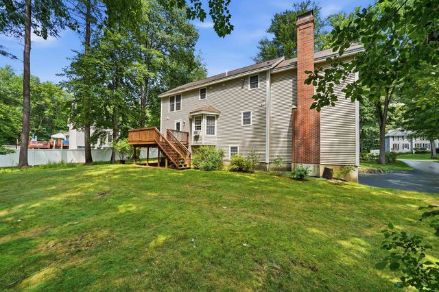 8 Wesley Lane, Salem, NH 03079