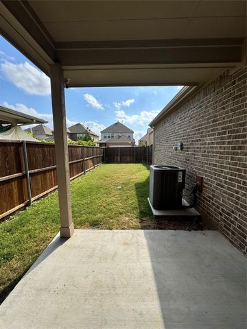 1522 Bellevue Avenue, Garland, TX 75044