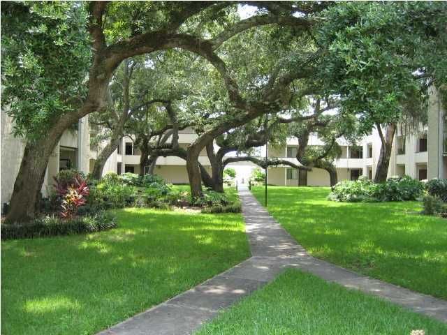 209 W Miracle Strip Parkway UNIT A203, Mary Esther, FL 32569