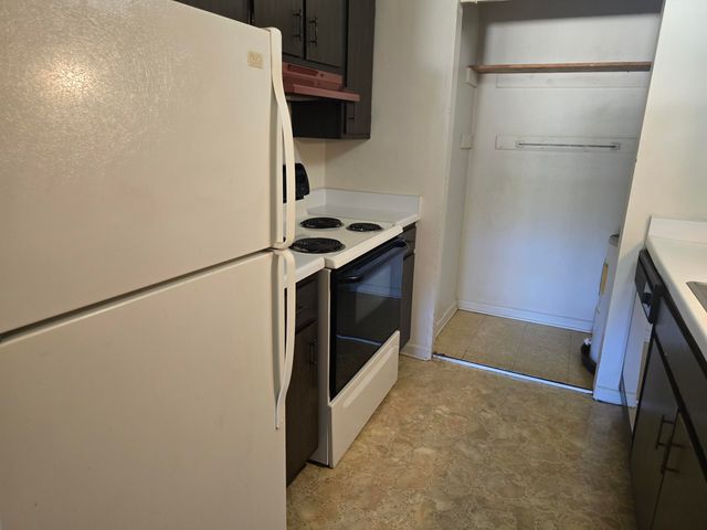 209 W Miracle Strip Parkway UNIT A203, Mary Esther, FL 32569