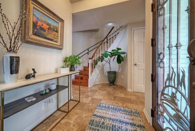813 Sunfish ST, Lakeway, TX 78734