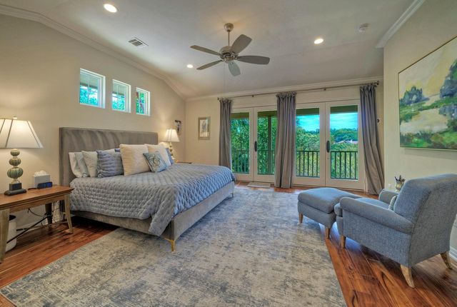 813 Sunfish ST, Lakeway, TX 78734
