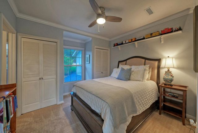 813 Sunfish ST, Lakeway, TX 78734
